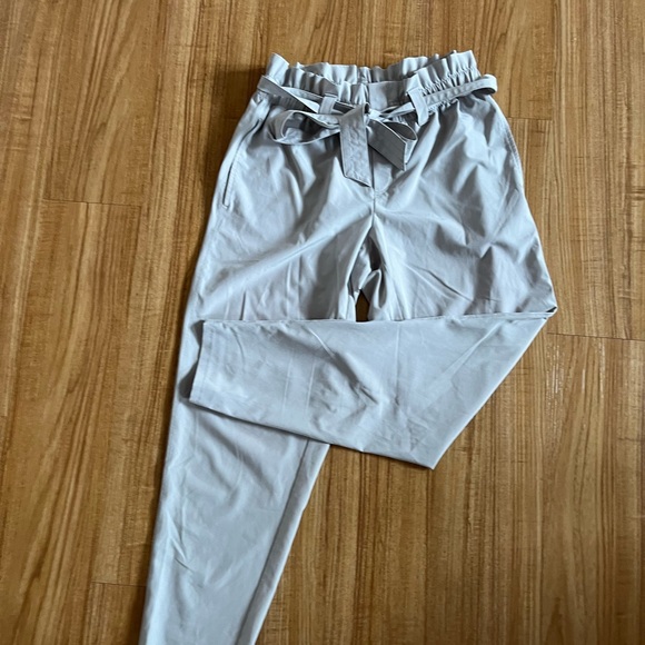 Light & Airy Fabric Pants with Belt - Picture 2 of 5